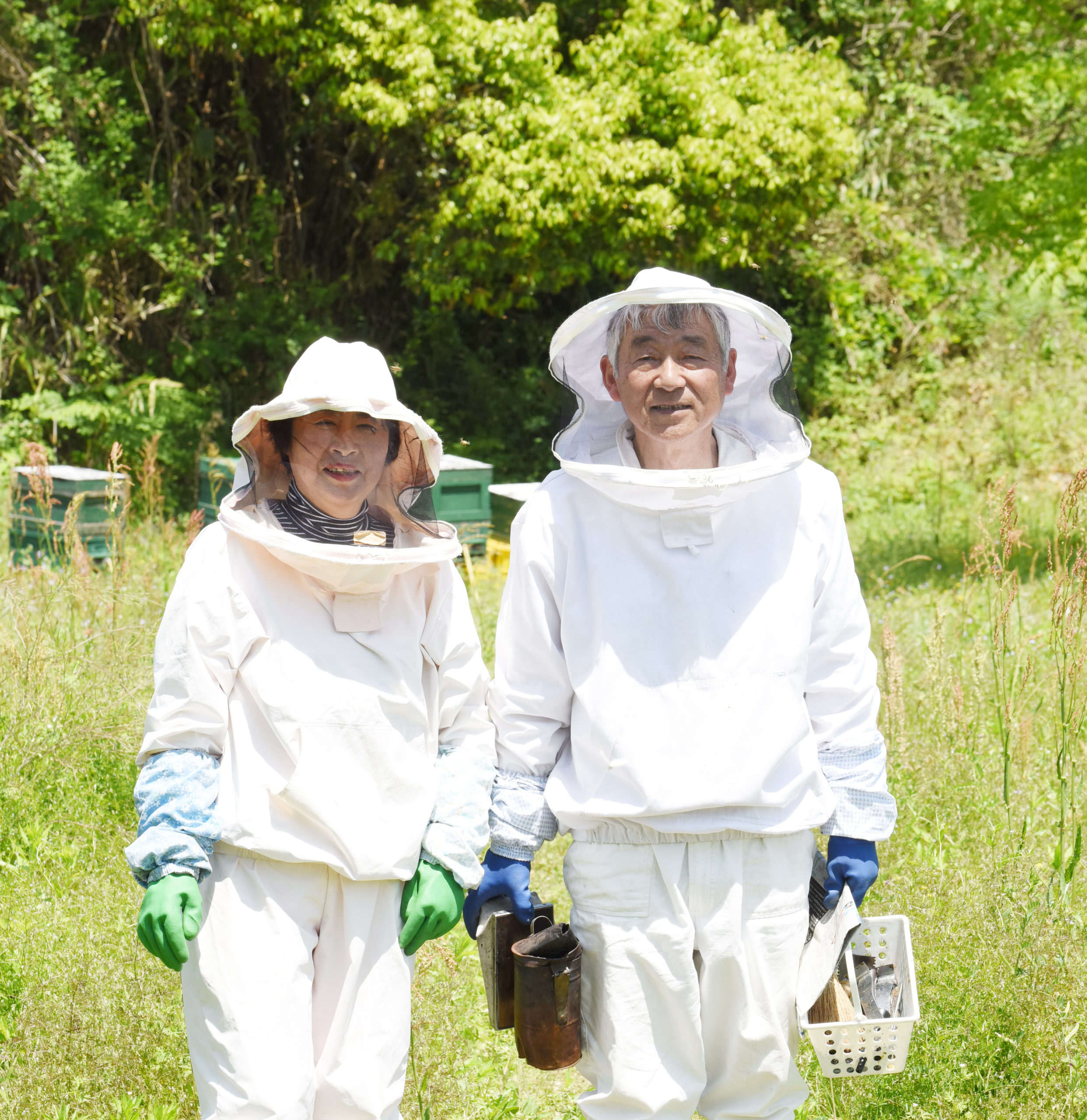 11養蜂家の二人